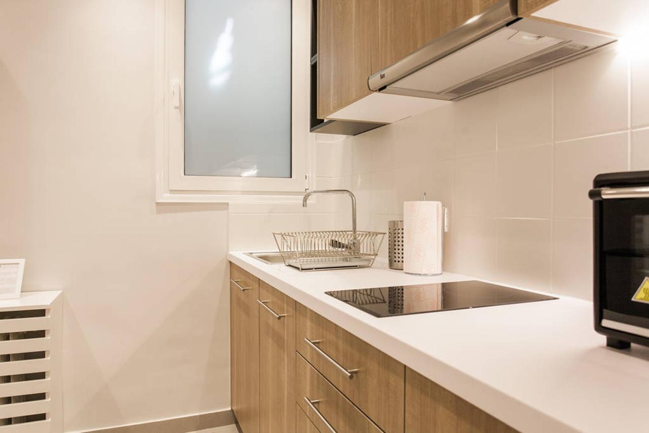 Chic And Cosy Flat In Plaka By Upstreet Apartment เอเธนส์ ภายนอก รูปภาพ